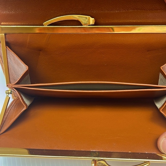 Vintage Corbeau Ostrich Tan Leather Wallet - Picture 10 of 12